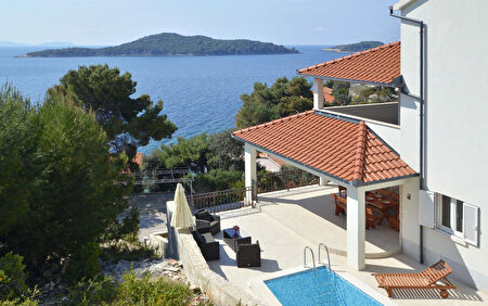 Villa Julija